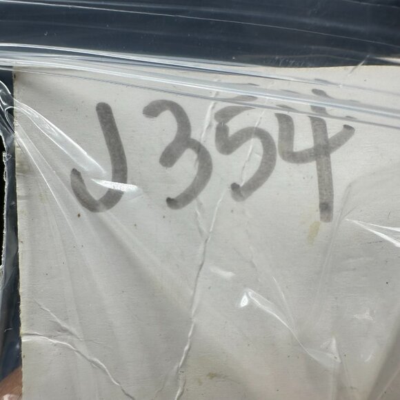 Twisted Silver Brand Bracelet Gold Tone Chain Link Medallion Charm 7.5 Inch - Picture 8 of 8